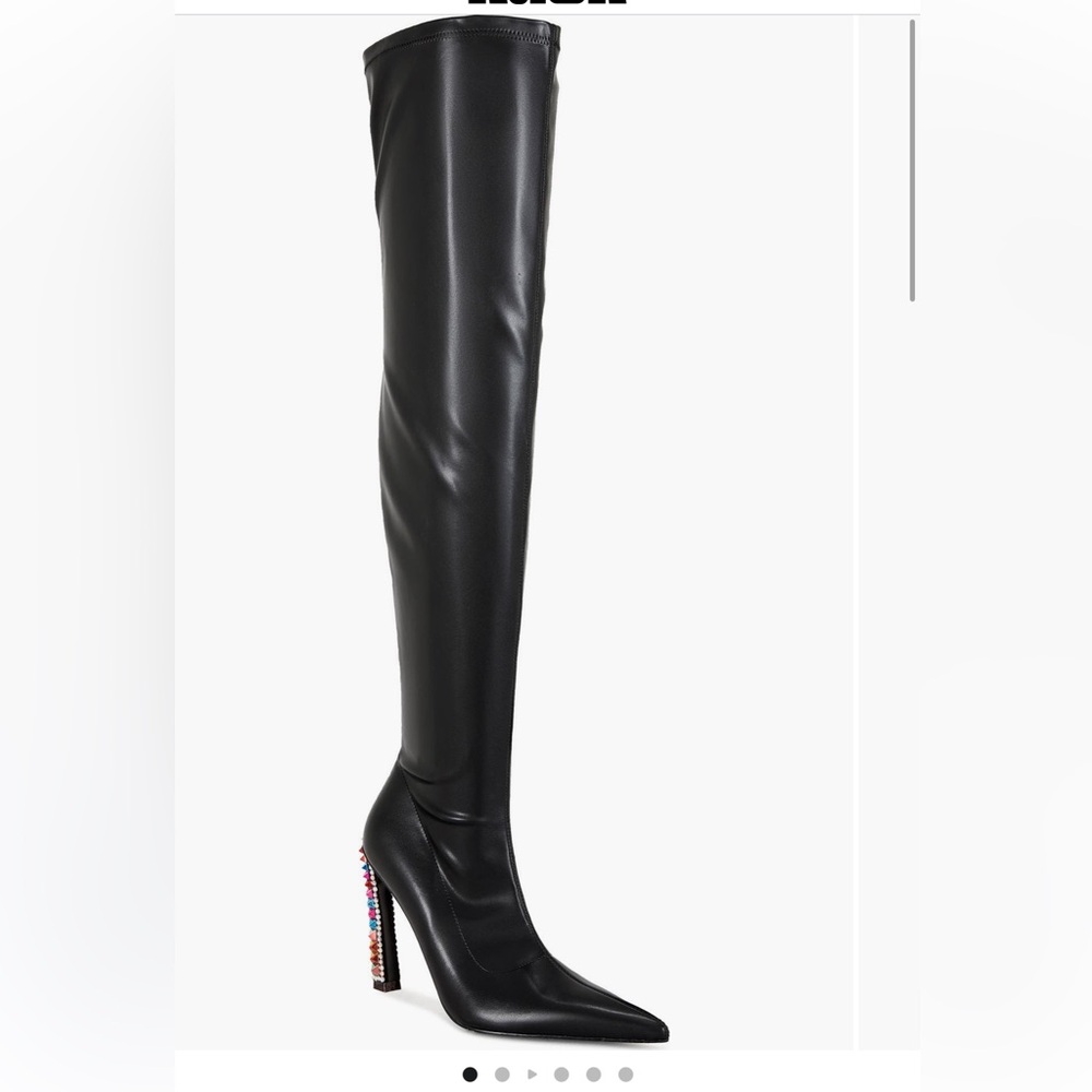 AZALEA WANG‼️‼️
Cosmic Bling Over the Knee